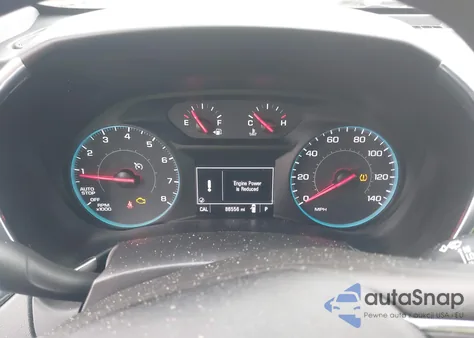 2018 Chevrolet Equinox Lt z USA, uszkodzony, nr VIN 2GNAXJEV8J6315137